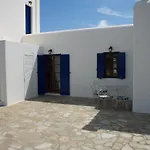 Ornos Seaside Blue Villas
